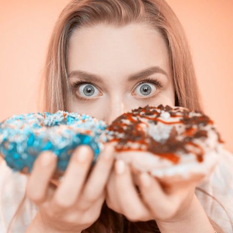 Cravings sucrés & SPM : Comprendre et gérer ces envies irrésistibles